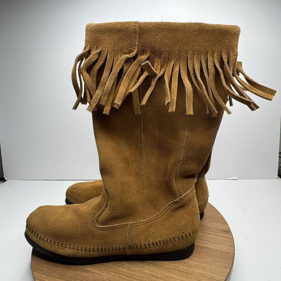 Minnetonka Women's Fringe Suede Mid Calf Boots Size 8 Camel Tan - Picture 8 of 10